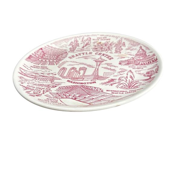 Seattle Center Red Transferware Vernon Kilns Vintage Plate - Washington Souvenir - Picture 2 of 8